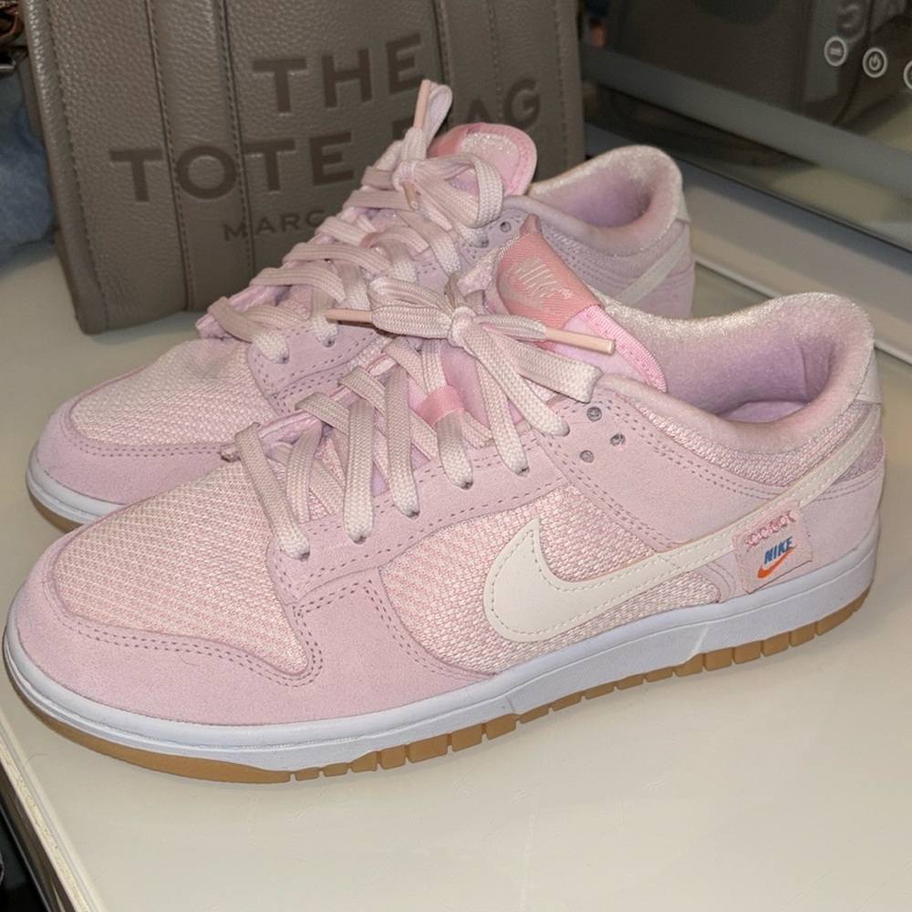 Women’s dunk low soft pink teddy bear